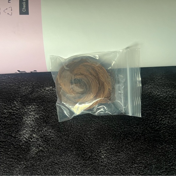NIOB** Light Brown 20” Human Hair Ponytail Has Never Been Removed From Box / Bag - Picture 6 of 8